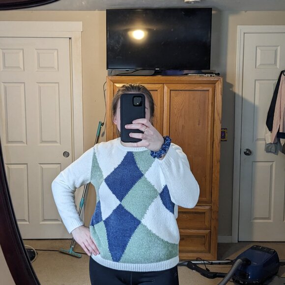 Cashmere like Sweater - Picture 6 of 6